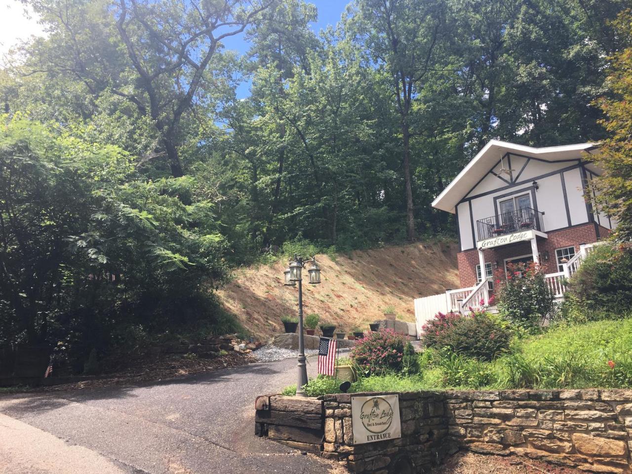 Grafton Lodge Lake Lure Bagian luar foto